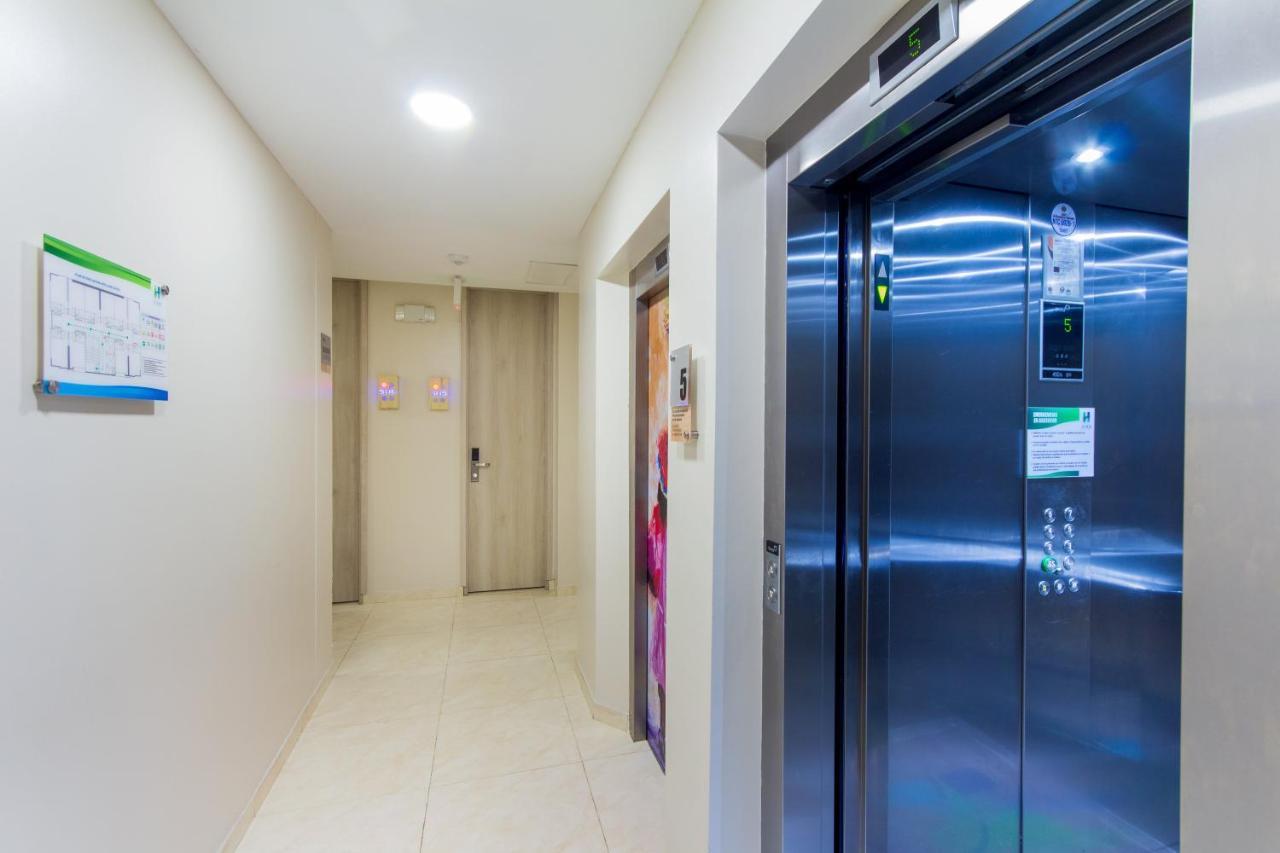 Hotel Aixo Suites By Geh Suites Cartagena エクステリア 写真
